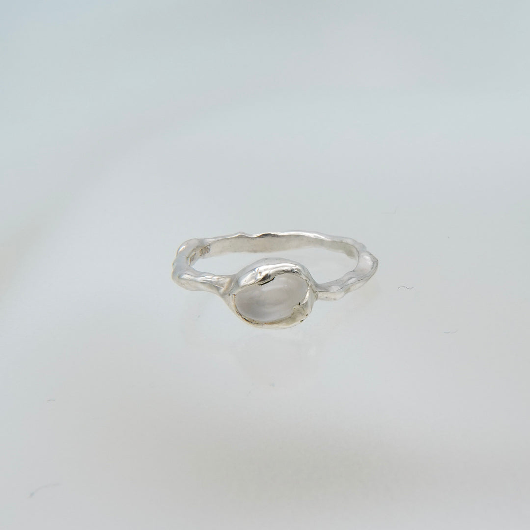 moon stone ring