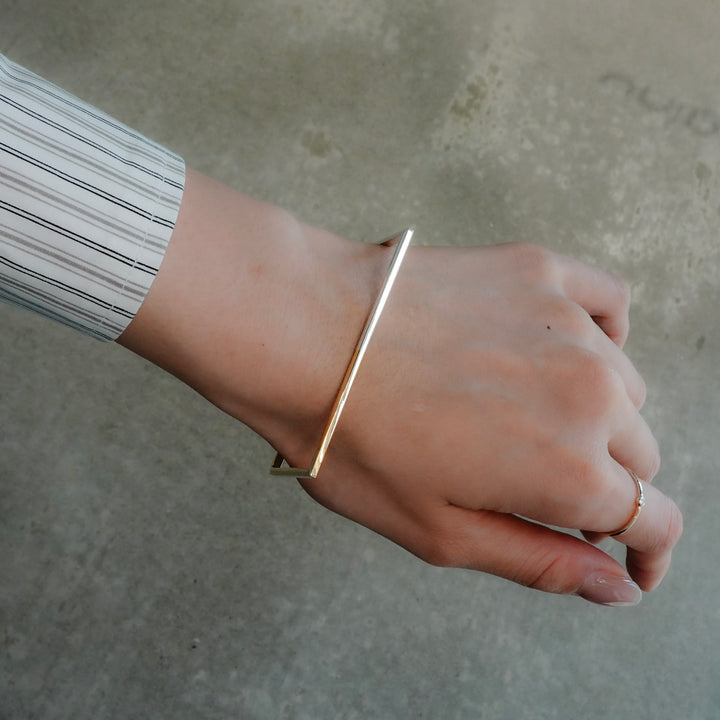 BICOLOR BANGLE BBA-02
