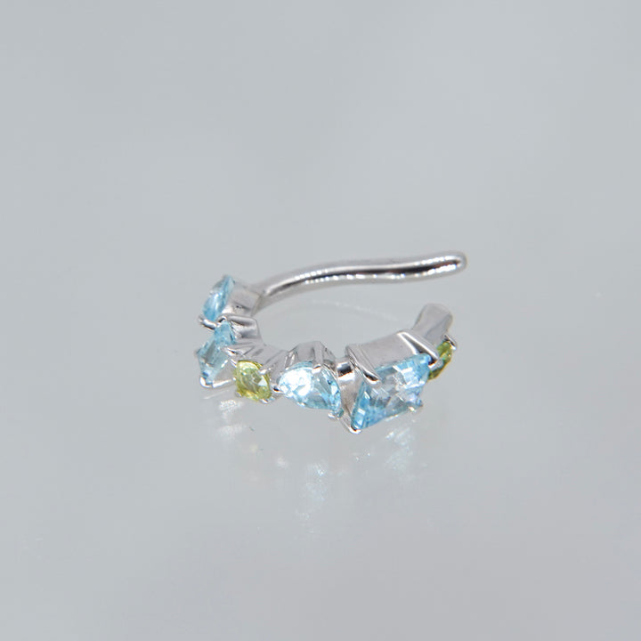 DEW EAR CUFF -S-_10KWG x Blue Topaz x Peridot
