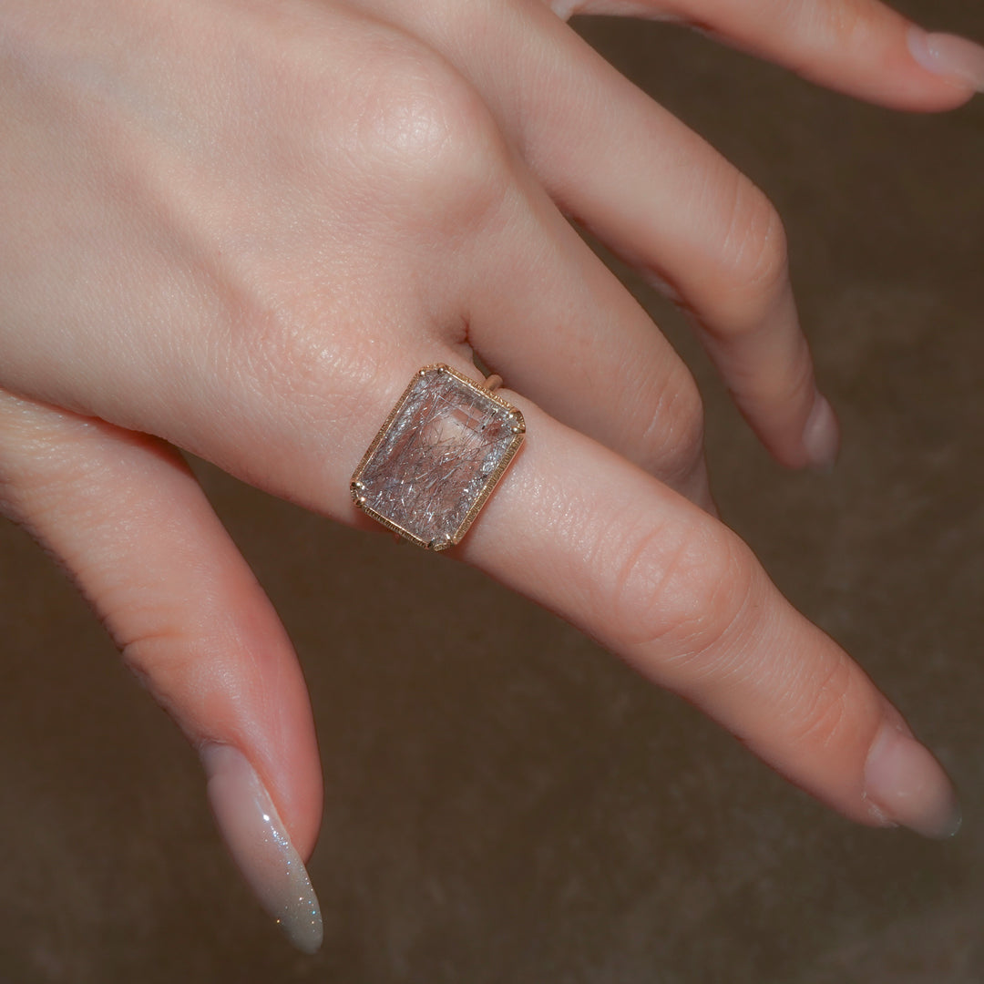 1884_Red Rutilated in Quartz