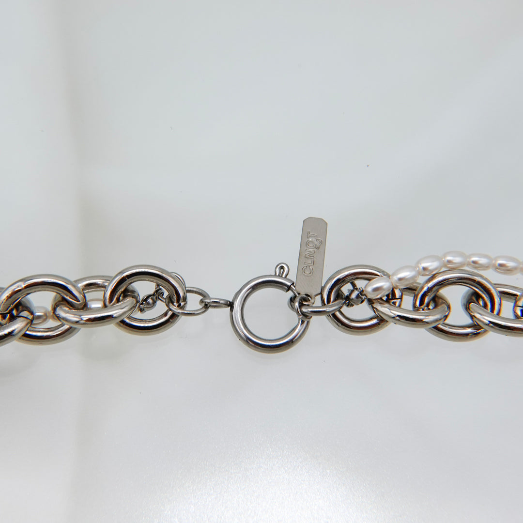 SALEM NECKLACE