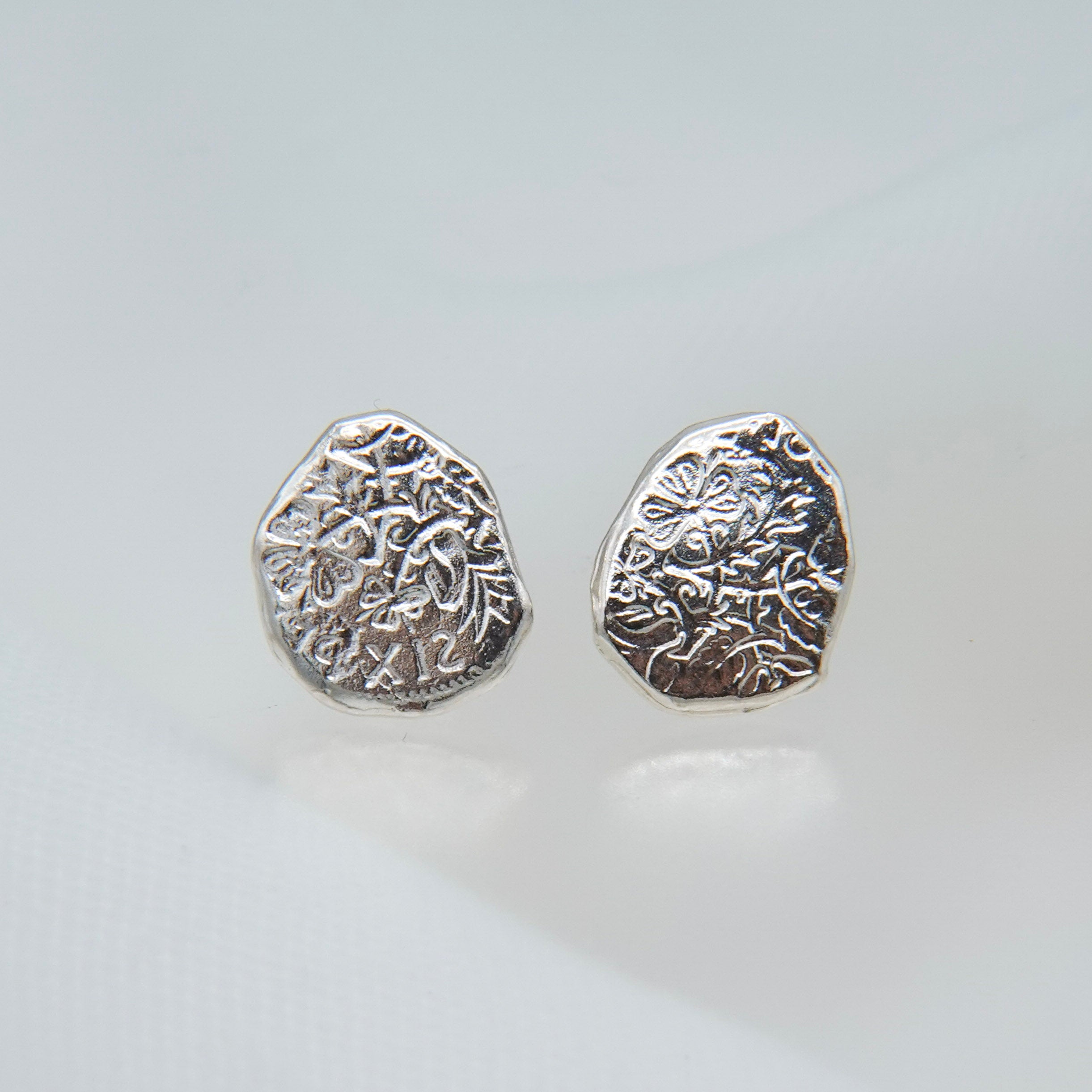 ジャスティン デイビス LUCKY CHARM ラッキーチャーム ピアス 極美品