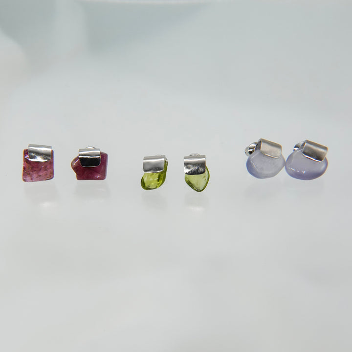HASAMU S pierced earring gemstone