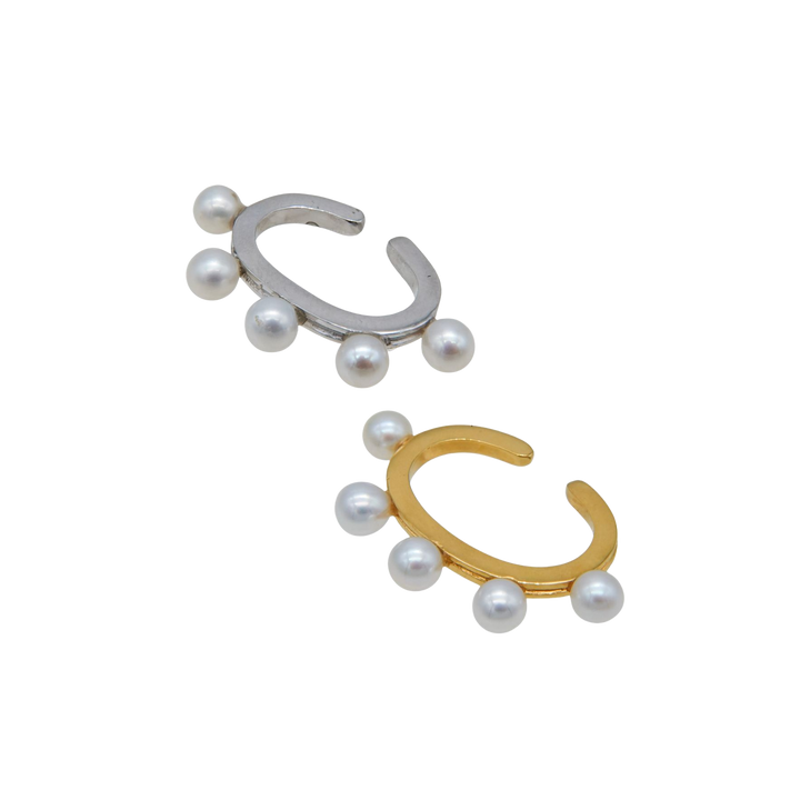 Dotted pearl earcuff