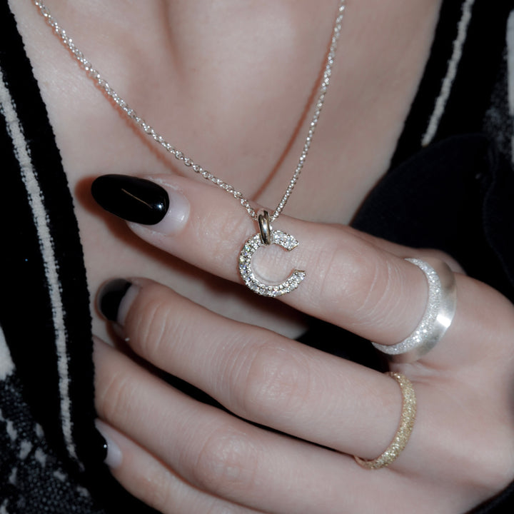 PLATE PENDANT NECKLACE SILVER MOISSANITE