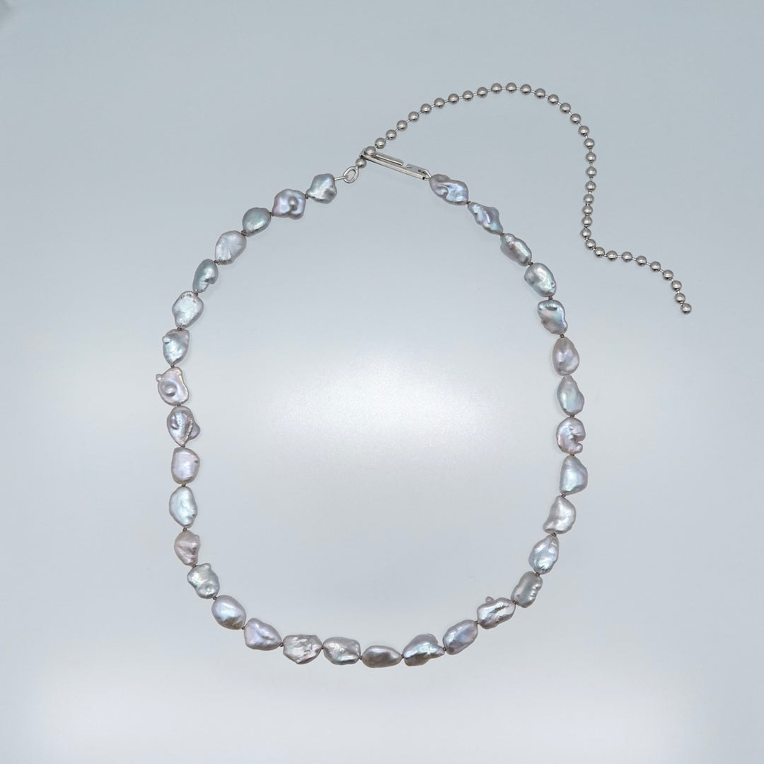 Ball Chain Necklace / Grey Keshi Pearl