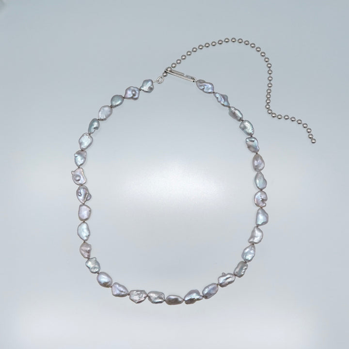 Ball Chain Necklace / Grey Keshi Pearl