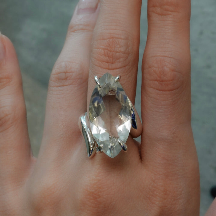 FIRE Flame / Jewel Ring (Green Amethyst)