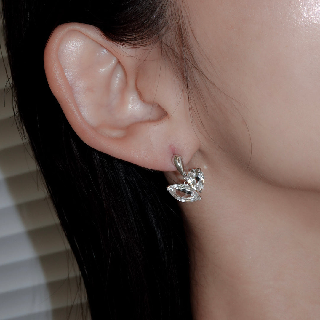 CUDDLE EARRINGS SET_10KWG x White topaz