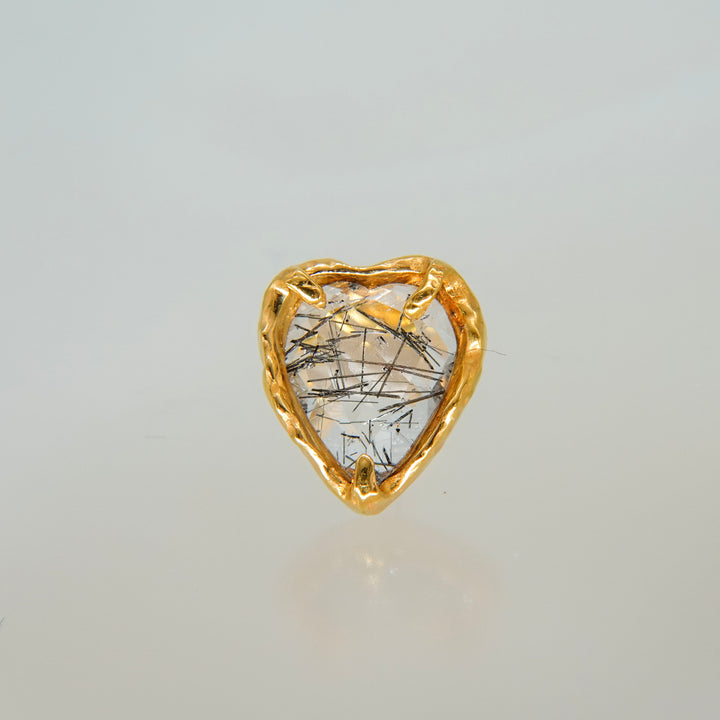 ラヴァハートルチルクオーツピアス(一点もの)