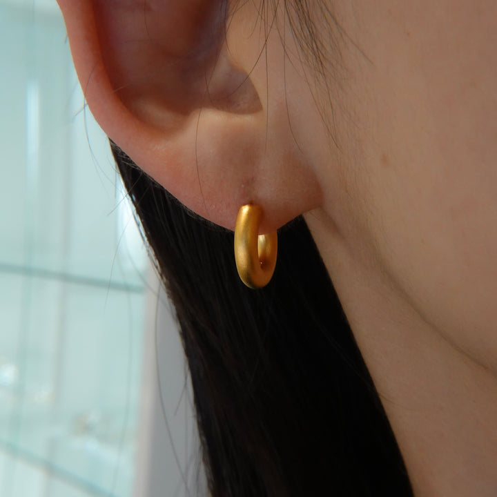 Gold(matte)earclip GME18matteイヤリング(マット仕上げ)
