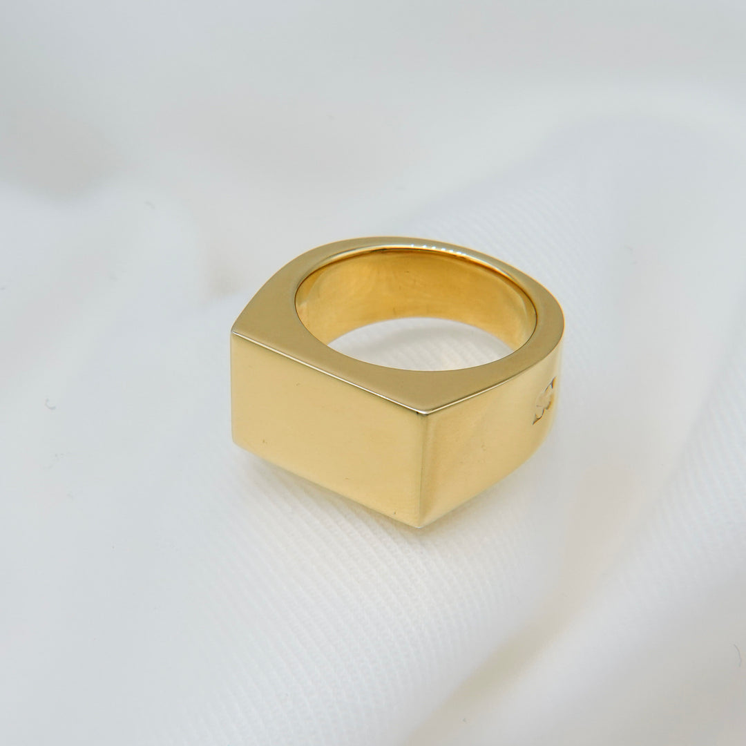 "Proto" signet ring (GOLD)