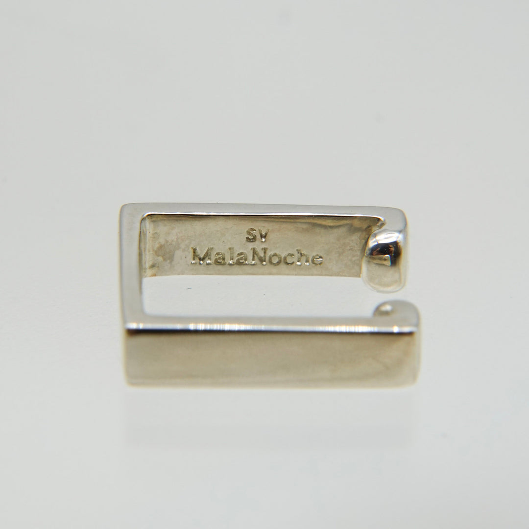 Square earcuff
