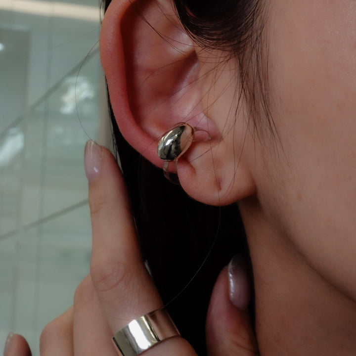 egg-earcuff