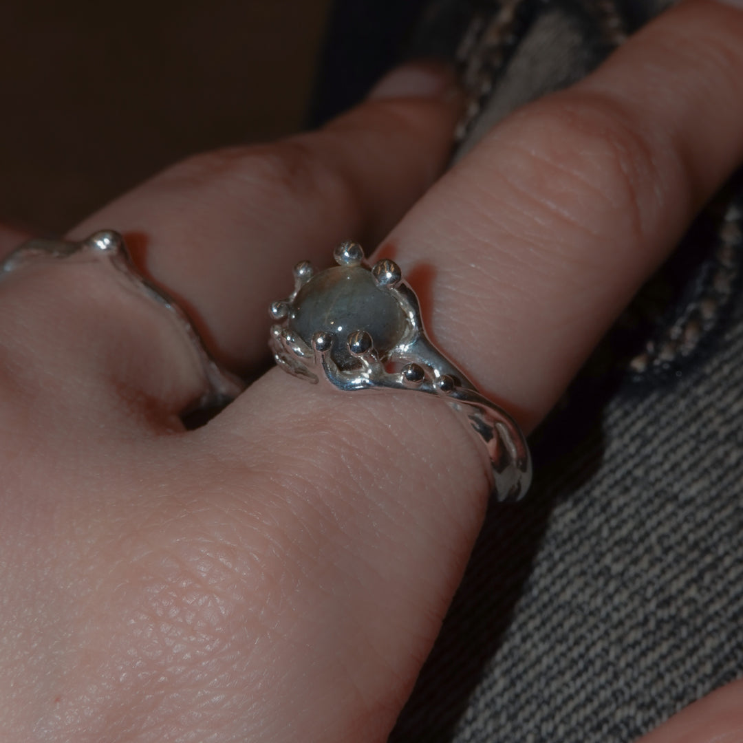Labradorite Ring (SAI OOAK Series)