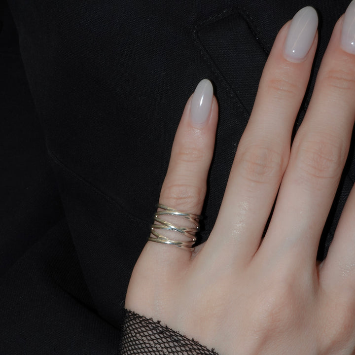 lace up ring
