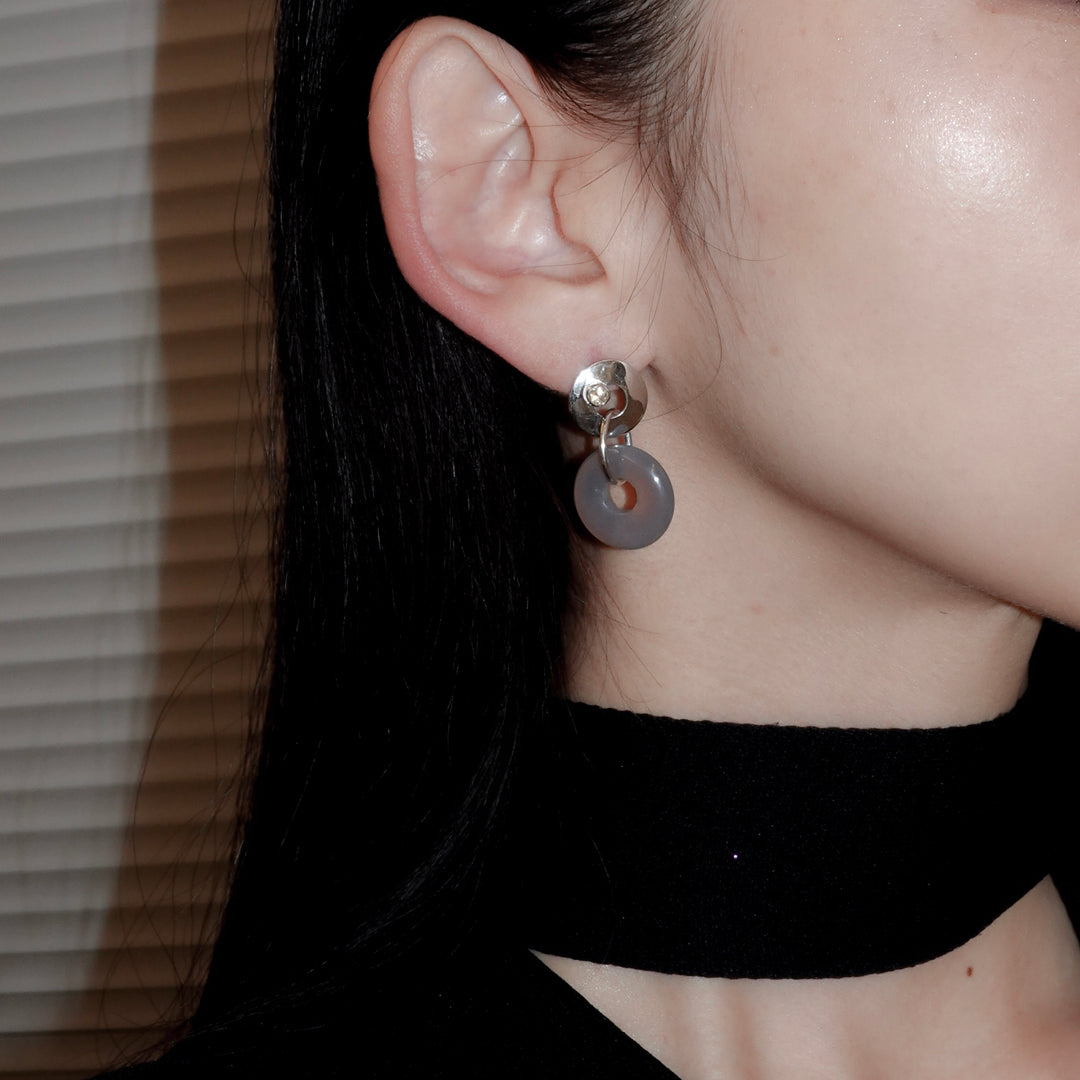 Stone ring earring with citrine/grey agate