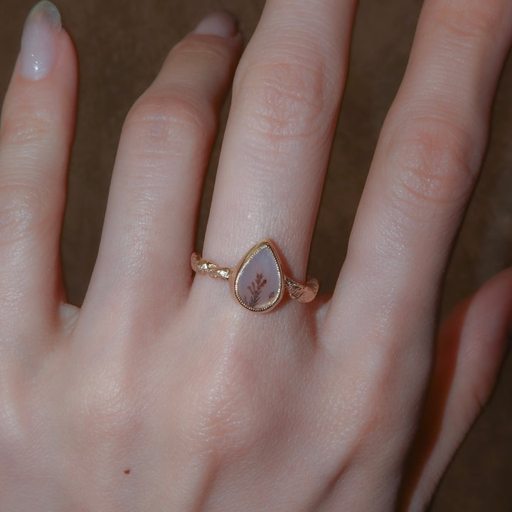 2040_Dendritic Agate
