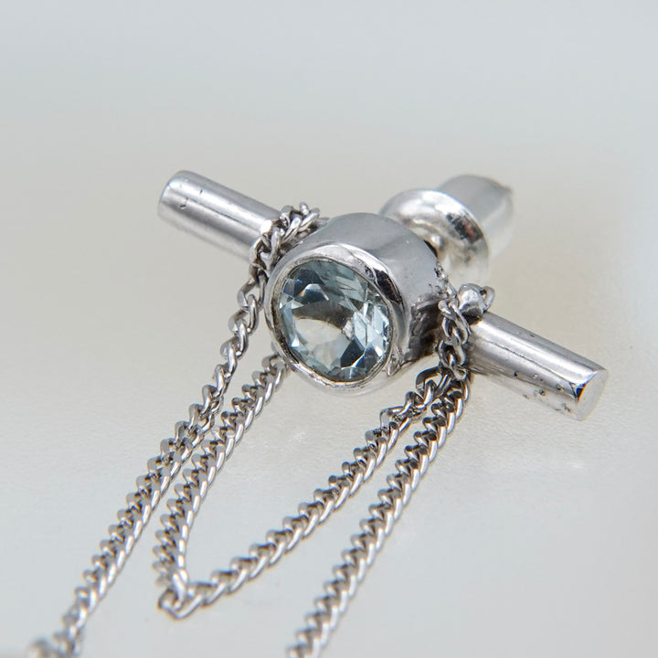 Axis earring with chain