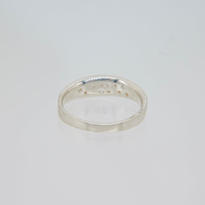 Kao Ring (White)