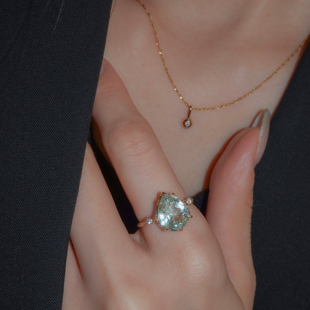 1911_Limonite in Topaz