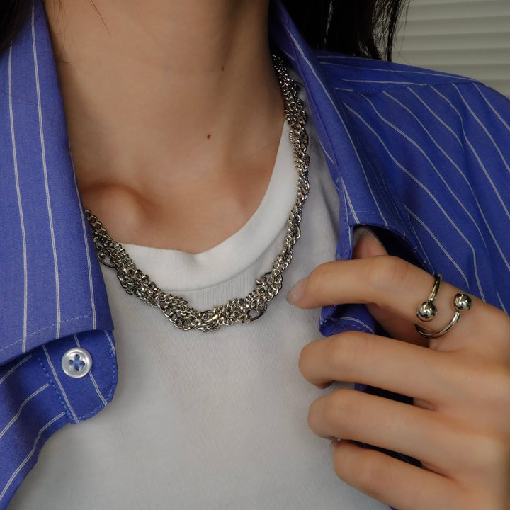 SIMON NECKLACE