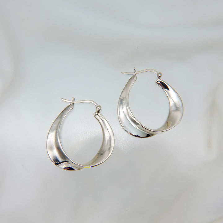 flat twist design pierce [ftdtf]