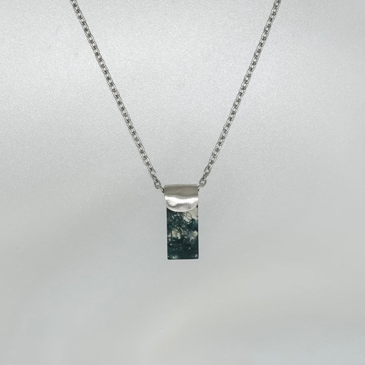 HASAMU necklace gemstone square