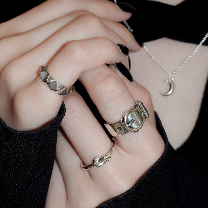 "Knot" ring (SILVER)