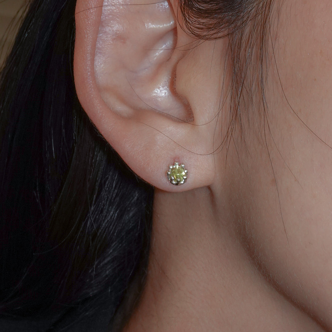8 PLANETS Pierced Earring (GREEN)