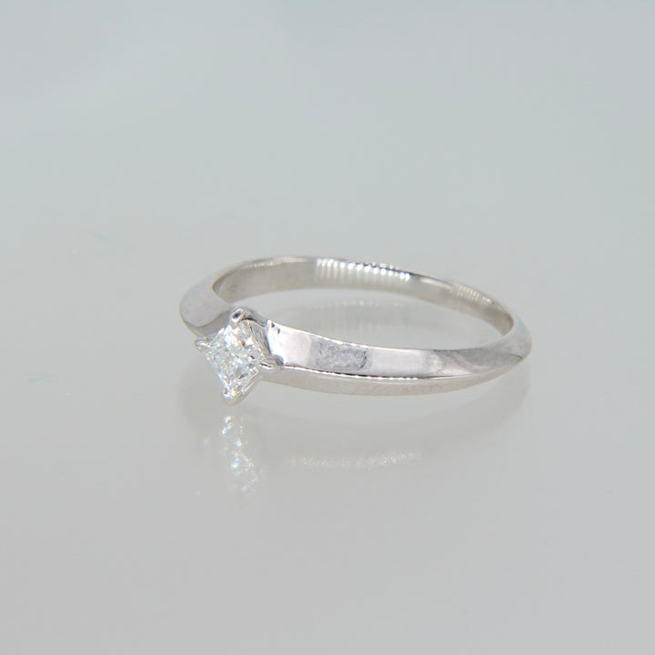 Prism Solitaire Ring -【Lab Grown Diamond】