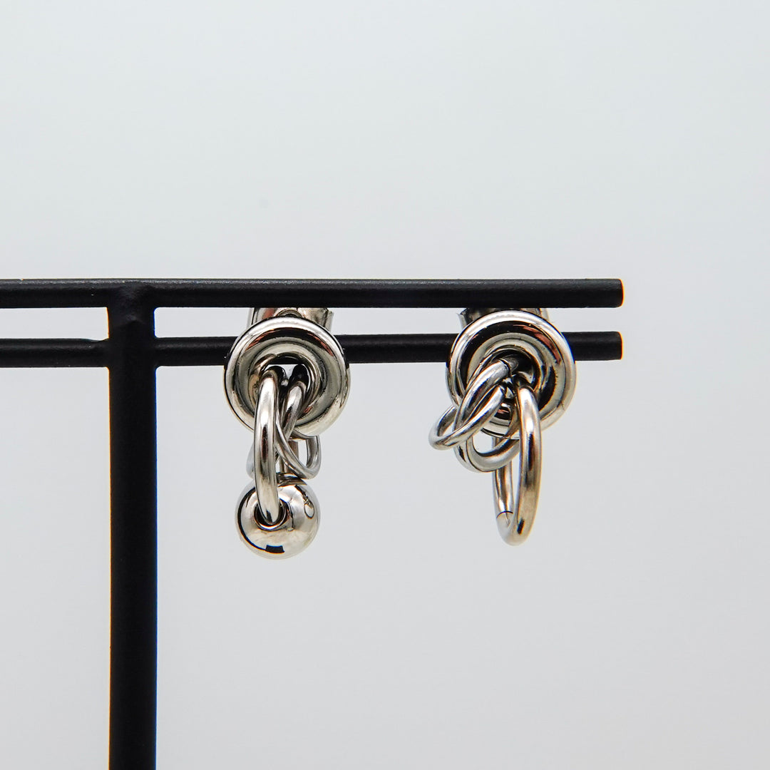 AVA EARRINGS