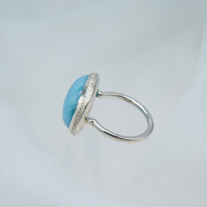 2068_Larimar