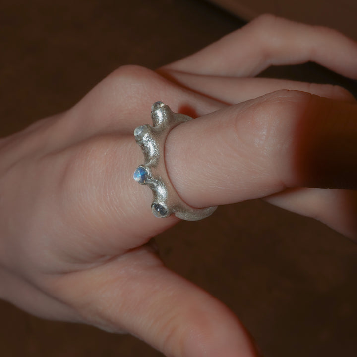 8 PLANETS Ring1 (WHITE)