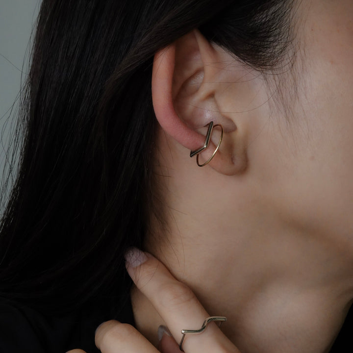 Mixed Line Ear Cuff