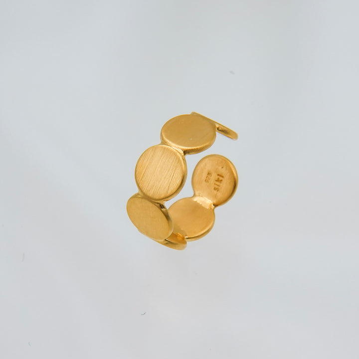 Circles Ear Cuff
