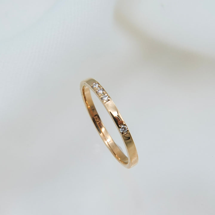 K10ダイヤ4石リング