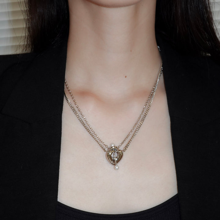 EROS NECKLACE