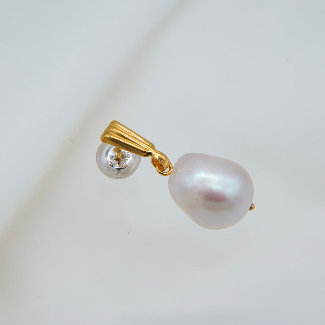 BAROQUE PEARL PINK MEDIUM EARRINGS