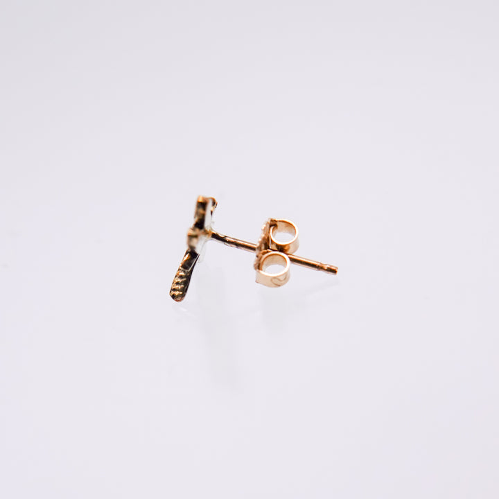 Dragonfly 14K Gold Stud