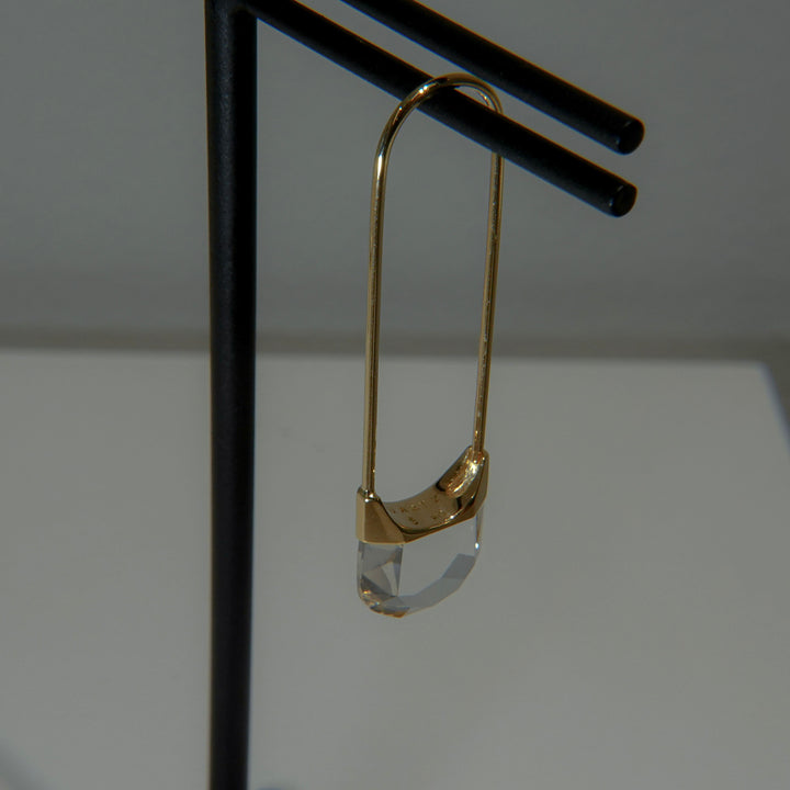 Drop Quartz Pierced Earring Oval