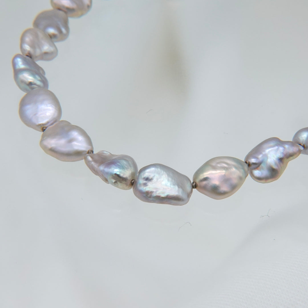 Ball Chain Necklace / Grey Keshi Pearl