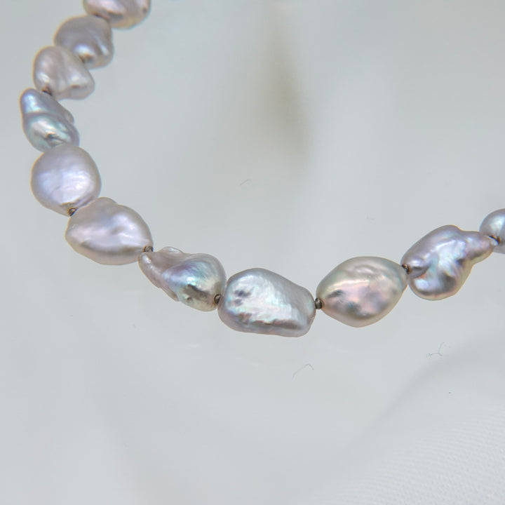 Ball Chain Necklace / Grey Keshi Pearl