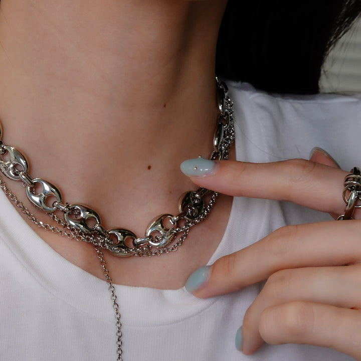 ROCIO NECKLACE