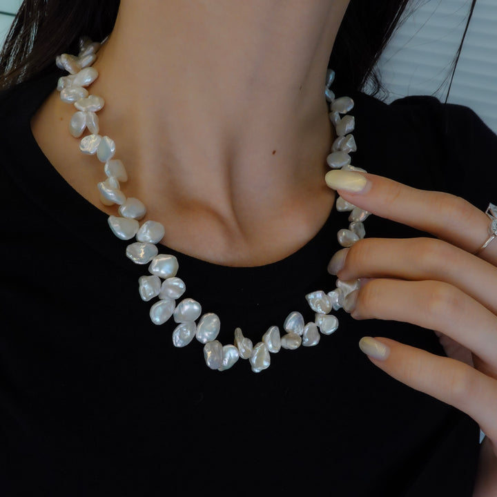 3WAY FALLING PATELS PEARL LARIAT NECKLACE (SV)