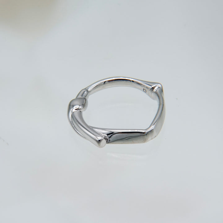 Grass Knot Ring