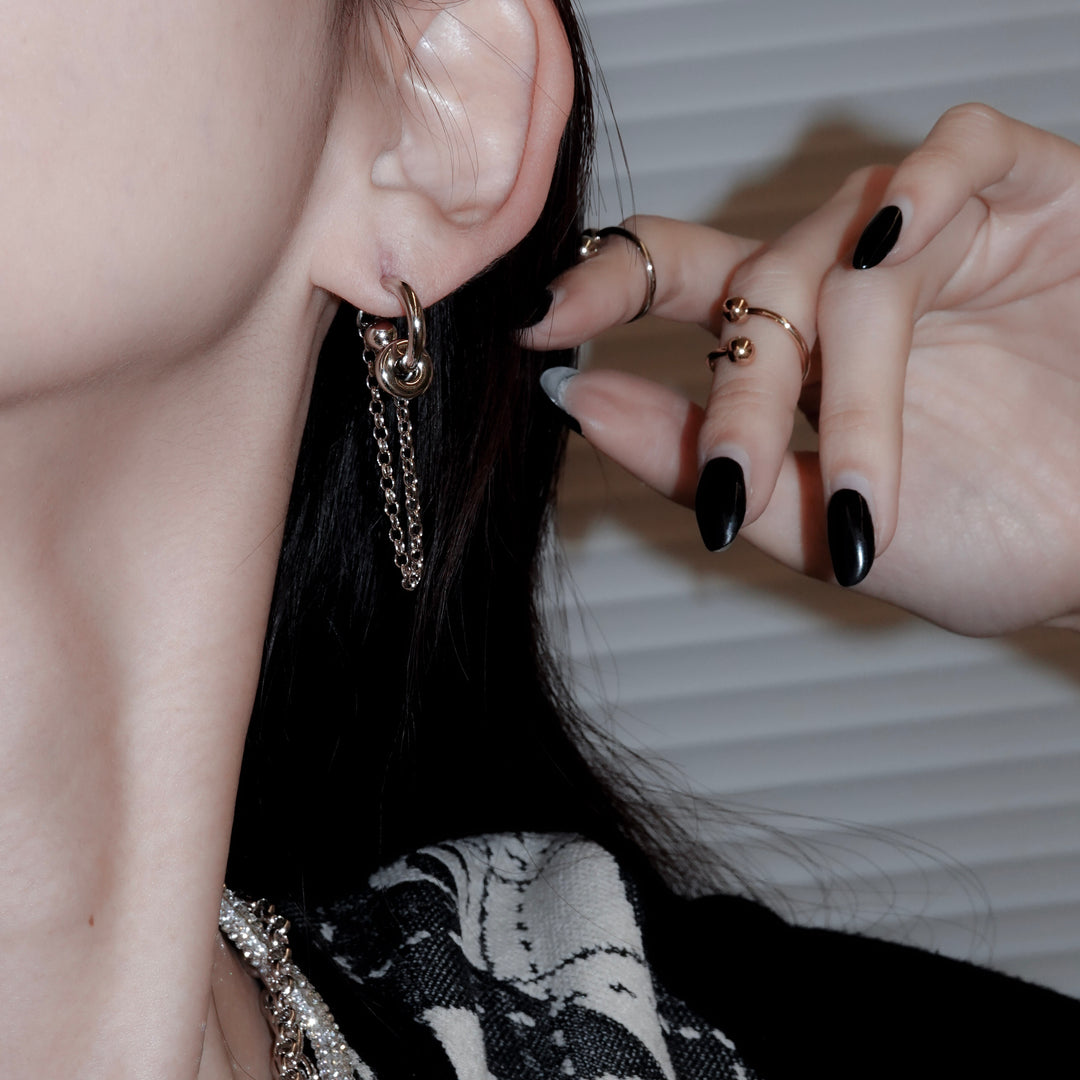 AMON CRYSTAL EARRINGS