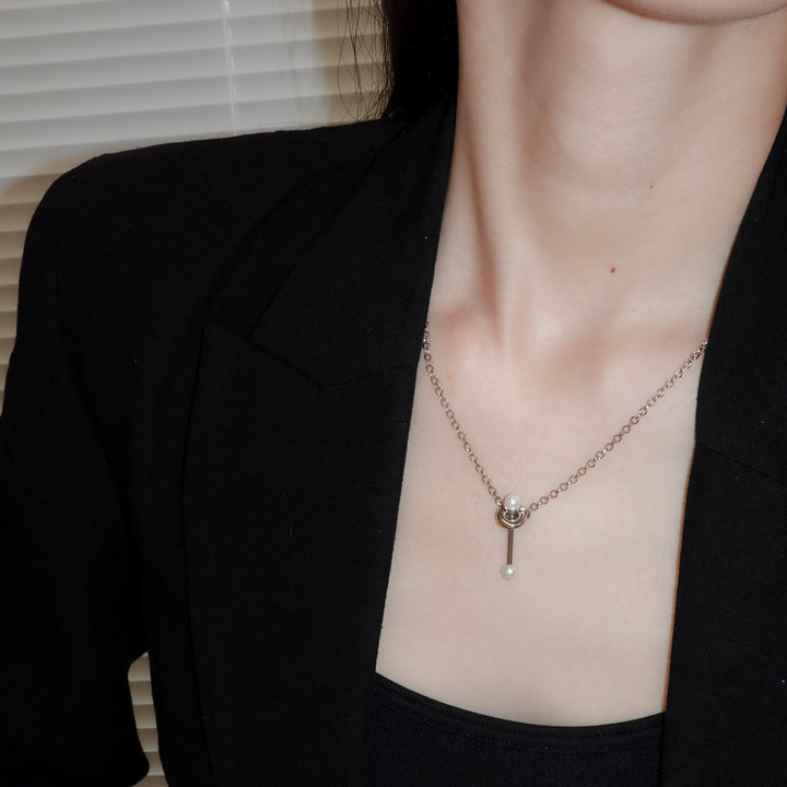 EROS NECKLACE