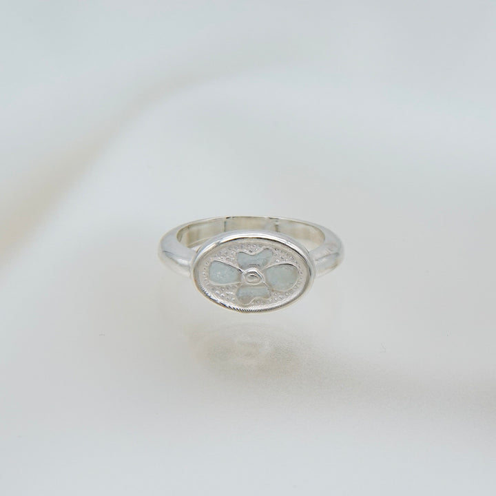 signet flower ring