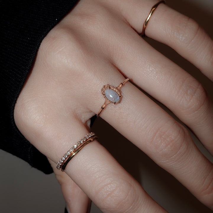 2312_Semi Black Opal